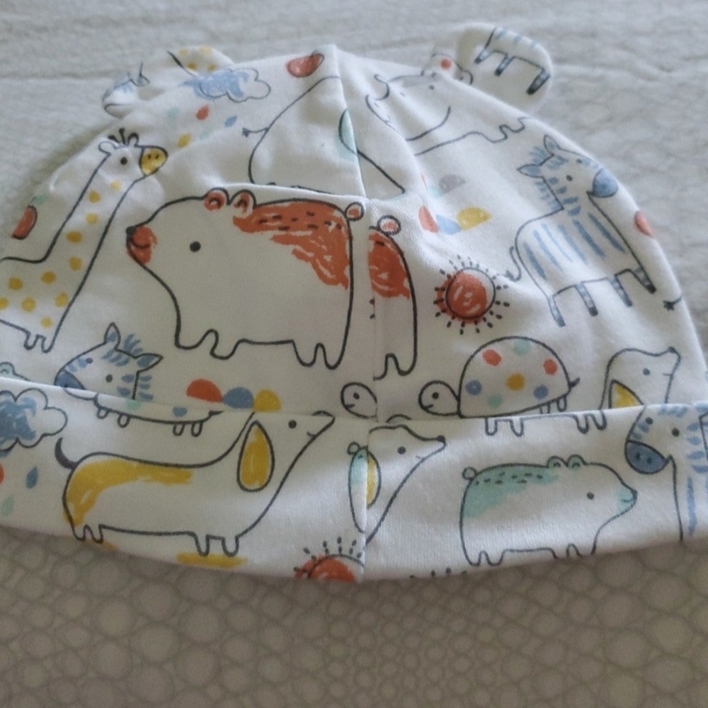 Adorable Animal Print Baby Hat (size 3-6 Months) Unisex
